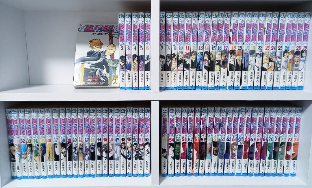 【初版多数】 BLEACH 全巻 1巻 ~ 74巻 透明ブックカバー付き