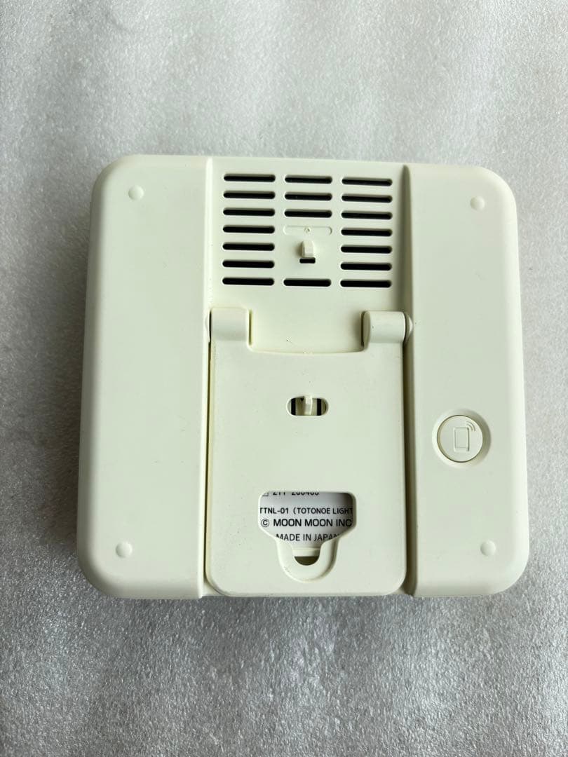 TOTONOE LIGHT トトノエライト　moonmoon　睡眠リズム照明