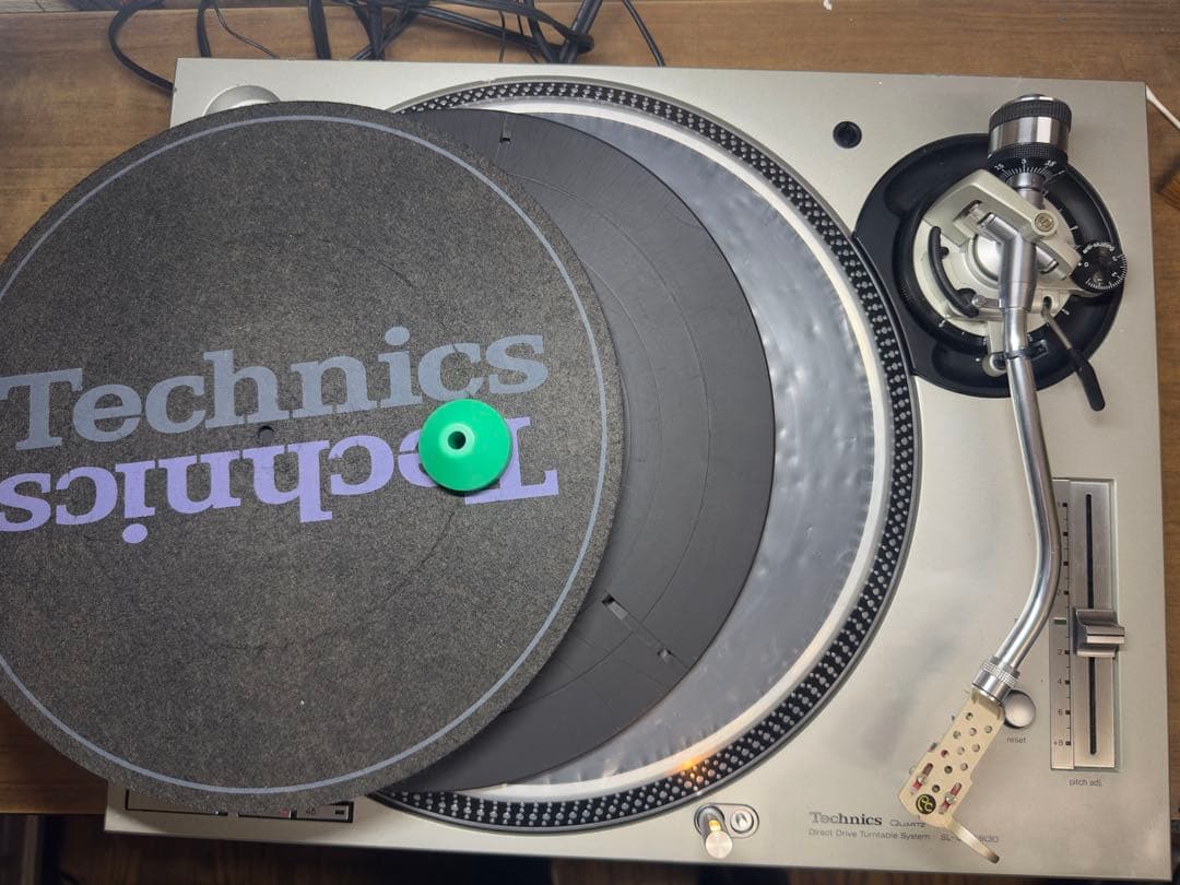 TECHNICS SL-1200MK3D ターンテーブル1台