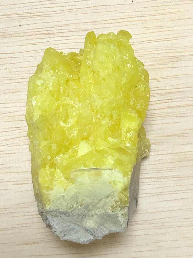 硫黄原石結晶