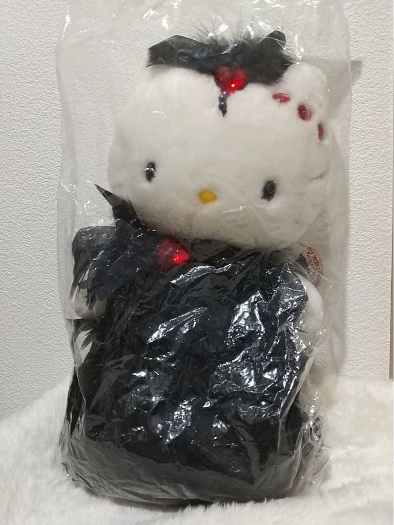 新品・未開封　ハローキティ　美空ひばり　ぬいぐるみ