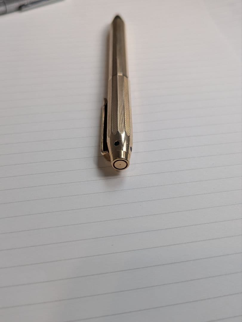 ロットリング　rotring 4色ボールペン　振り子式