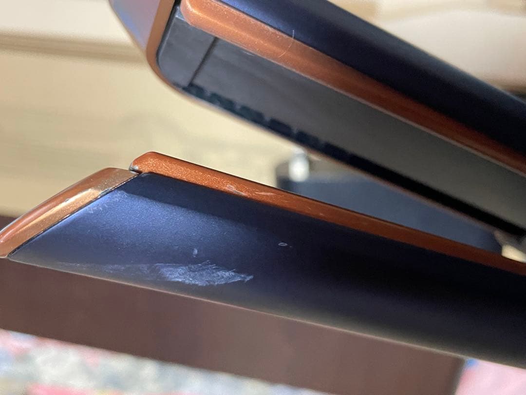 Dyson Airstrait ストレイトナー HT01 ドライヤー　アイロン