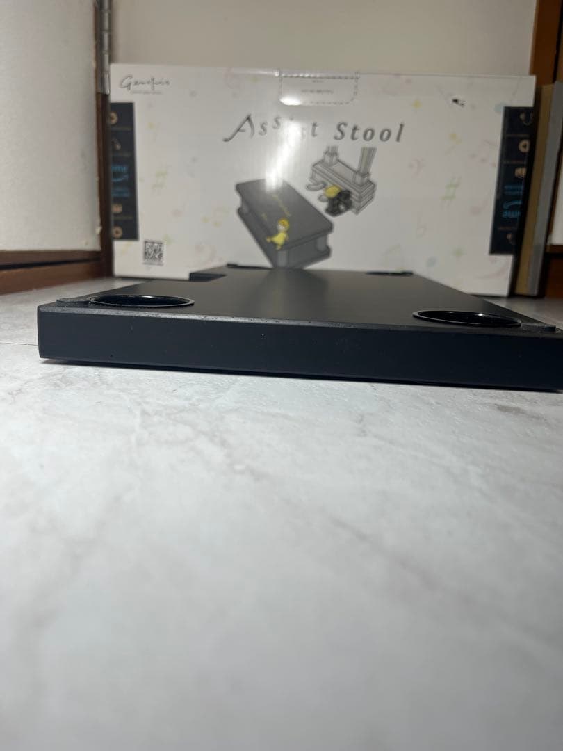 1月5日までの販売です Assist stool ピアノ足台 ほぼ未使用品