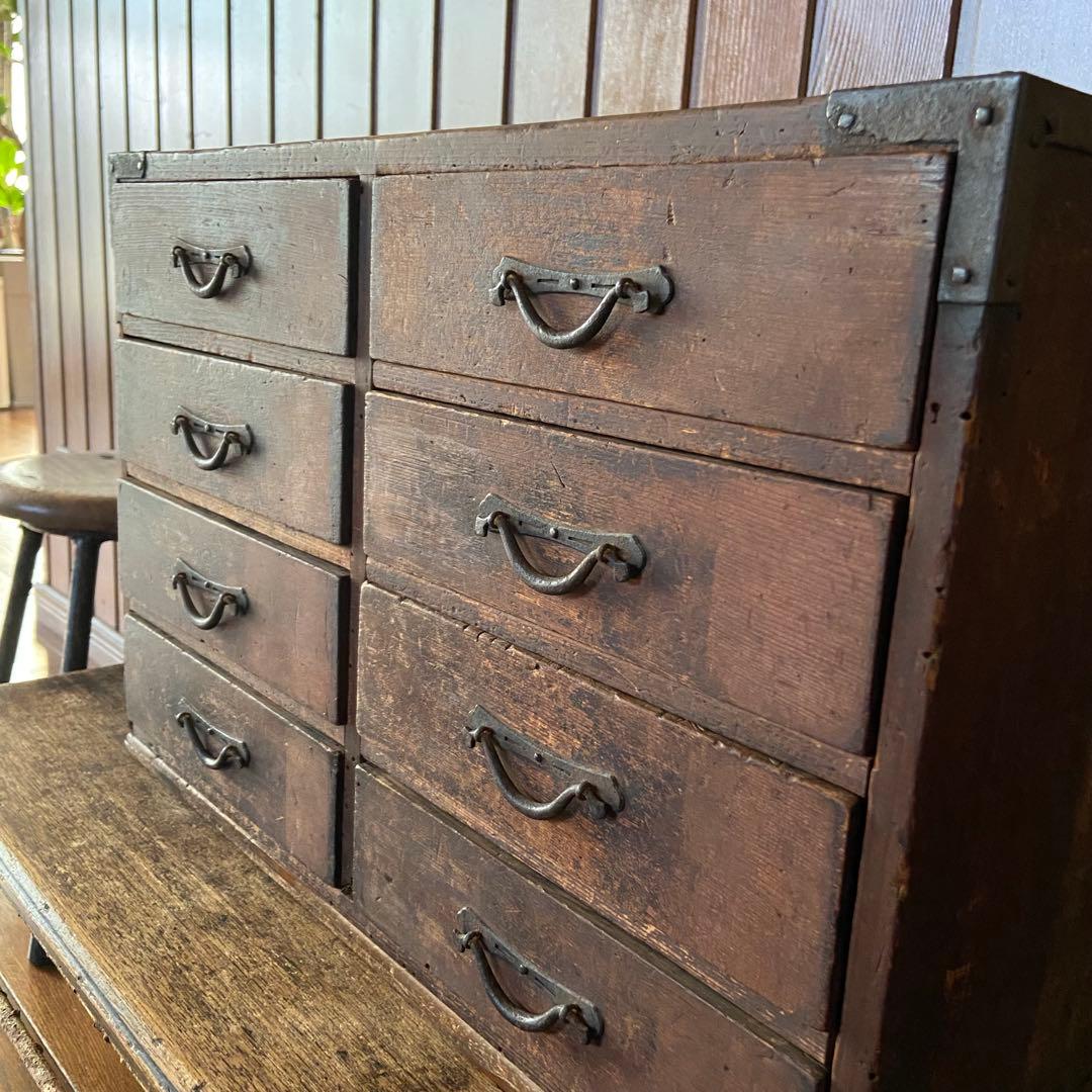 古い小引き出し　年代物　時代家具　8杯　古道具箱　古家具
