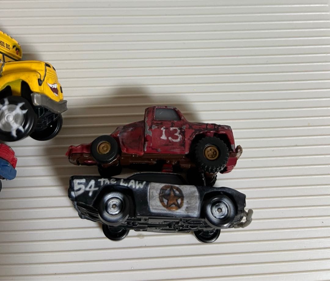 カーズ、マテル、ミニカー、（22番、54番、ミスフリッター）