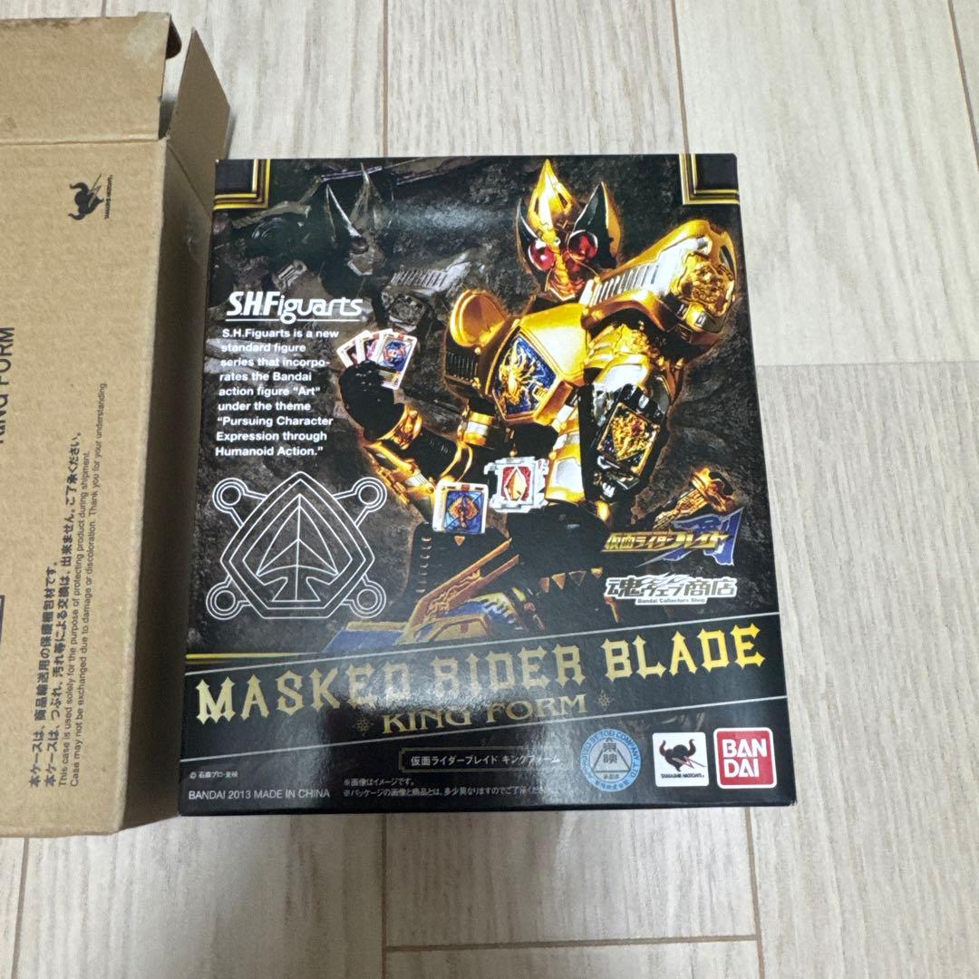 S.H.F.Figuarts 仮面ライダーブレイド キングフォーム魂ウェブ商店