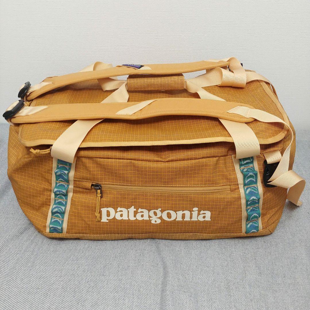 パタゴニア ブラックホール ダッフル 40L リュック タグ付き