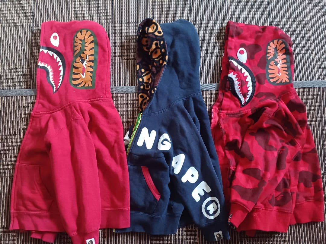 エイプ！キッズパーカー三点セット☆シャーク柄！サイズ90☆