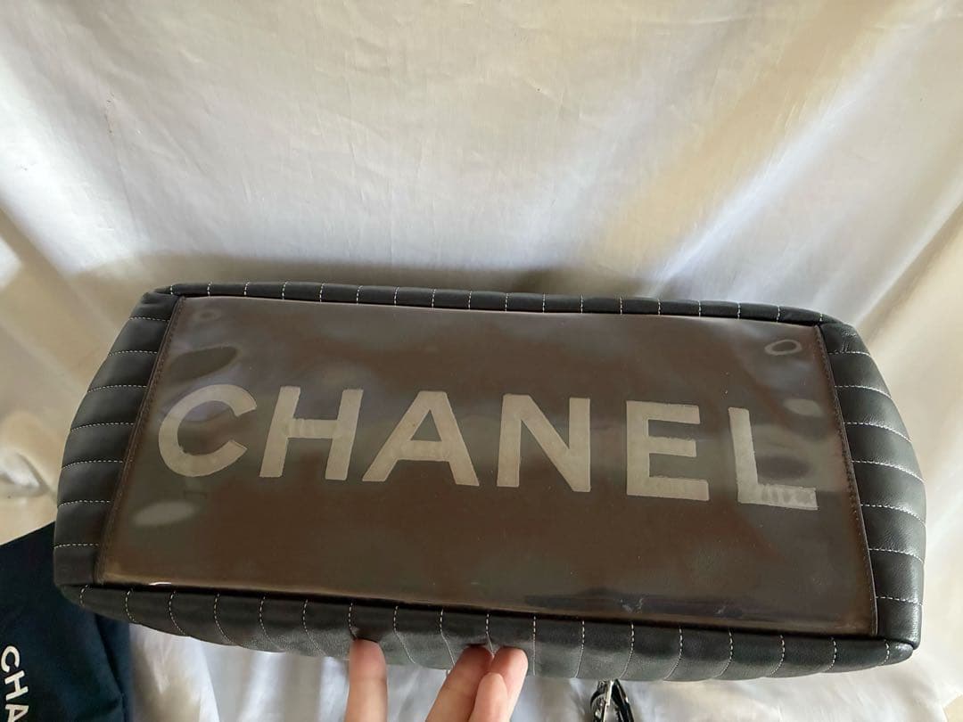 早い者勝ち♡CHANEL マドモアゼル ラムスキン チェーントートバッグ