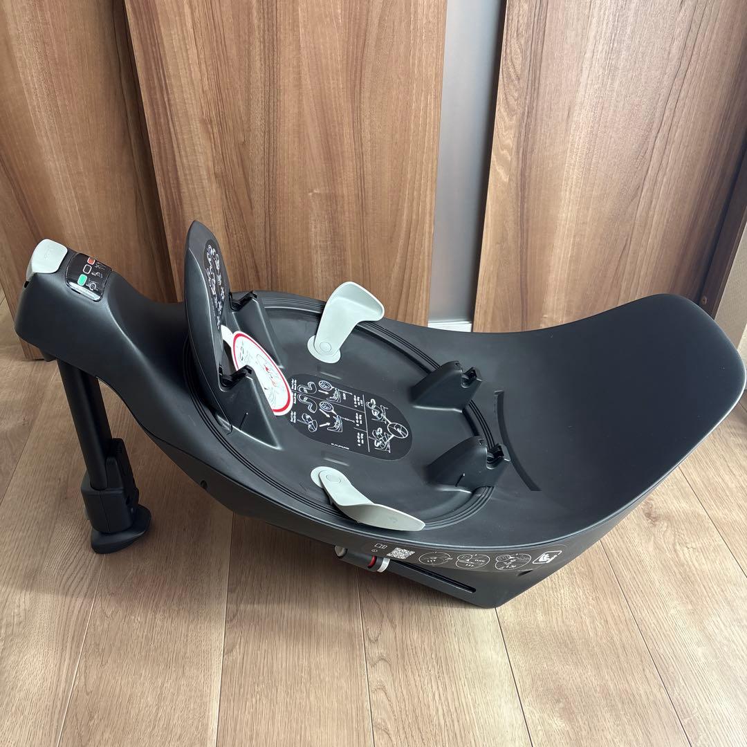 cybex ベースT