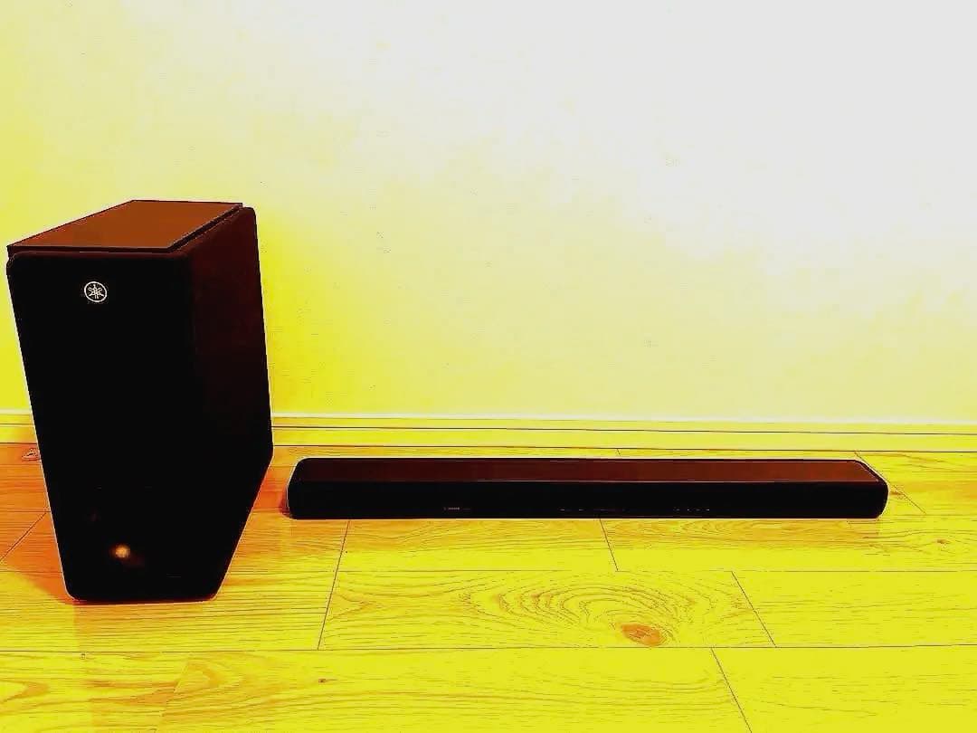 YAS-207 (YAMAHA) サラウンドバー ホームシアター　バーチャル3D