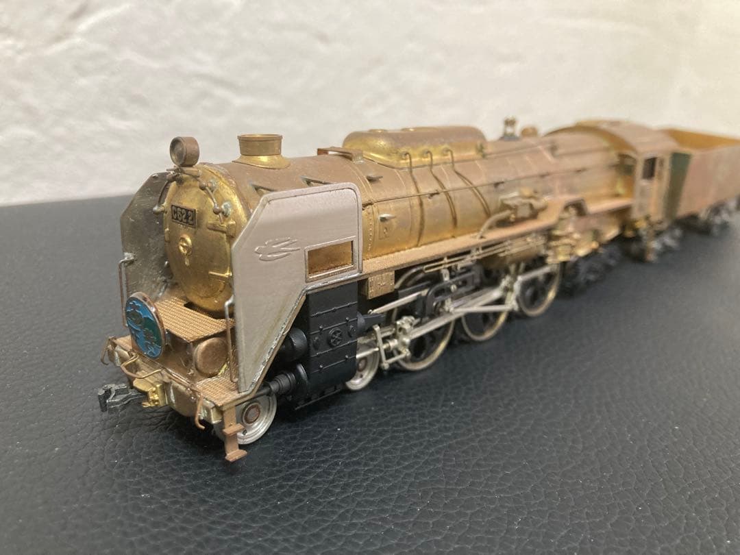 C62型蒸気機関車 HOゲージ 金色　カツミ製