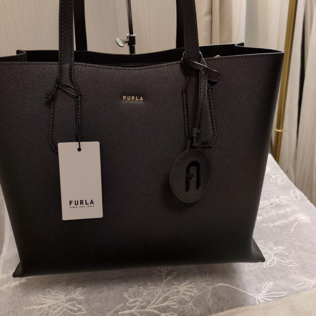 新品未使用✴︎ FURLAトートバッグ