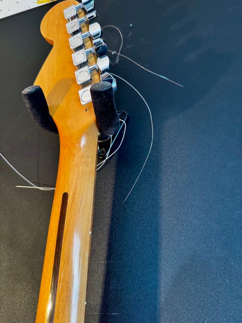 オールラッカー Fender Player Mustang 90