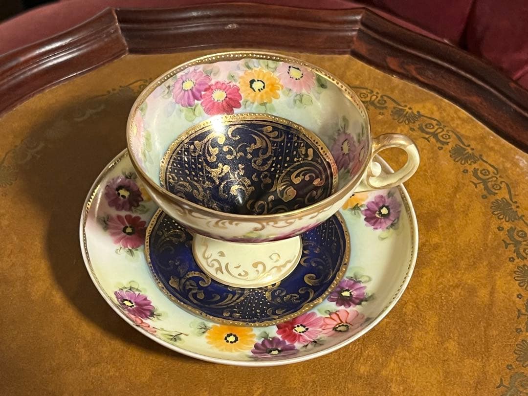 オールドノリタケ　金彩　総柄　高脚カップソーサー　花柄