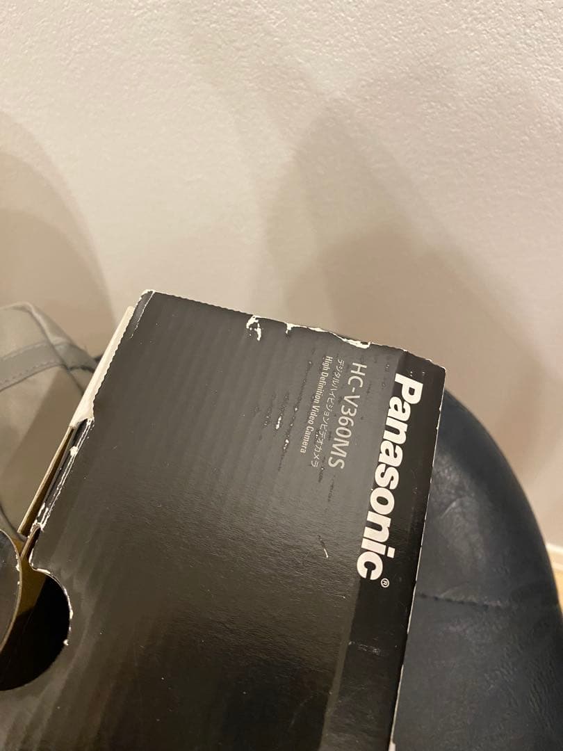 Panasonic HC-V360MS フルHDビデオカメラ、ケ－ス、三脚付き