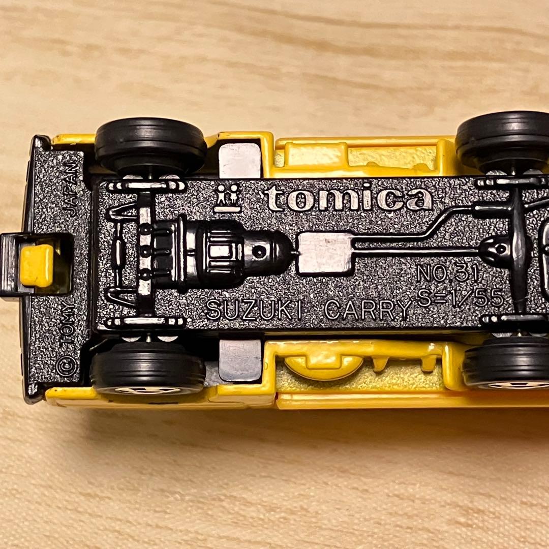 トミカ スズキ キャリイ No.31 1/55