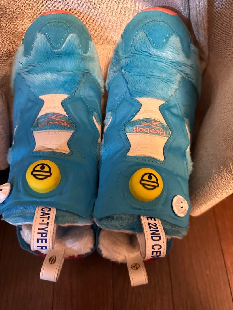 ドラえもん　リーボック24cm