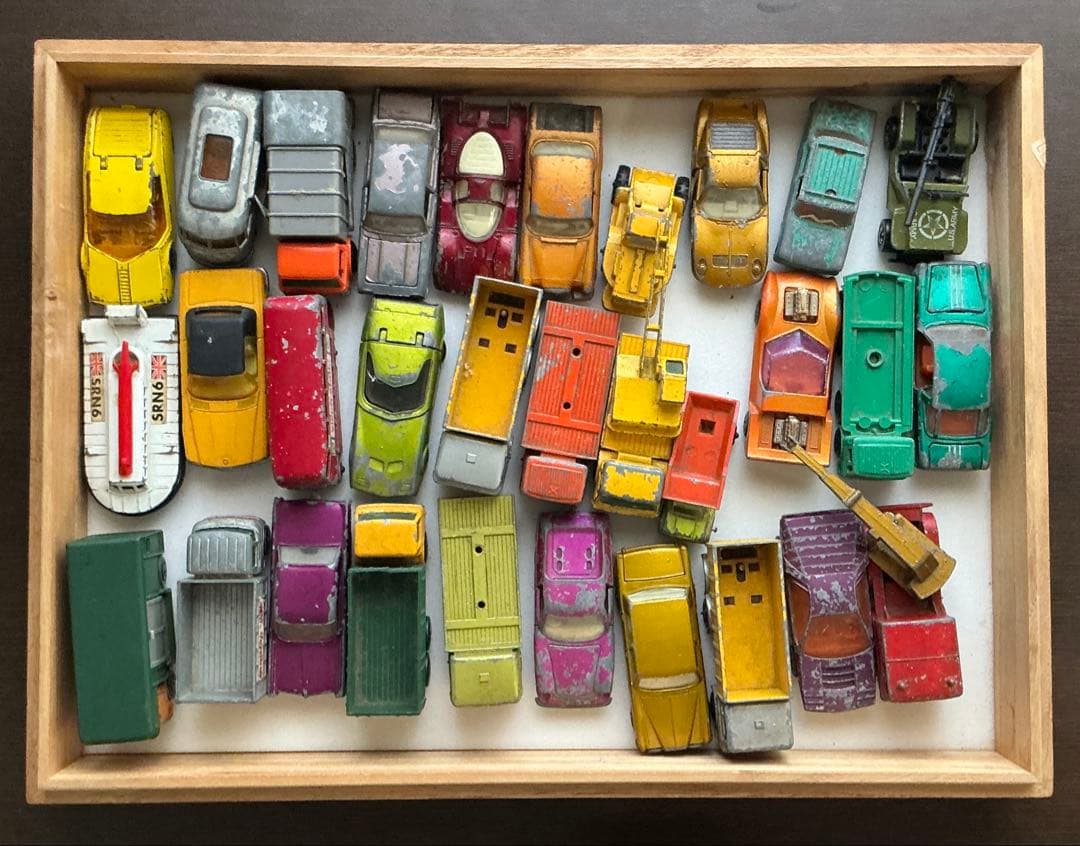 主に英国製 マッチボックス ミニカー コレクション箱入 セット