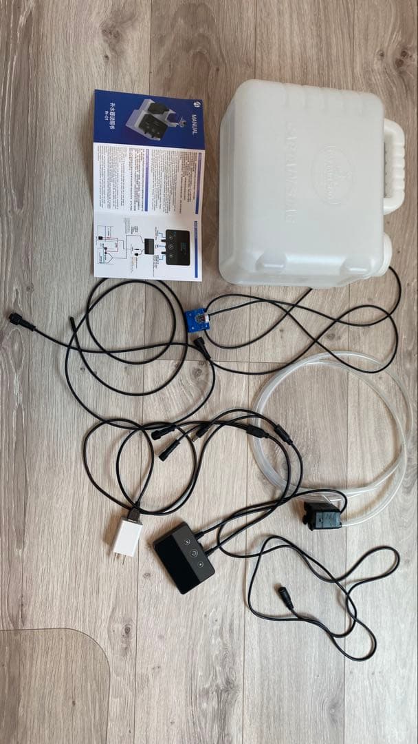 （水槽本体）ネプチューンキューブ 背面濾過水槽 60cm