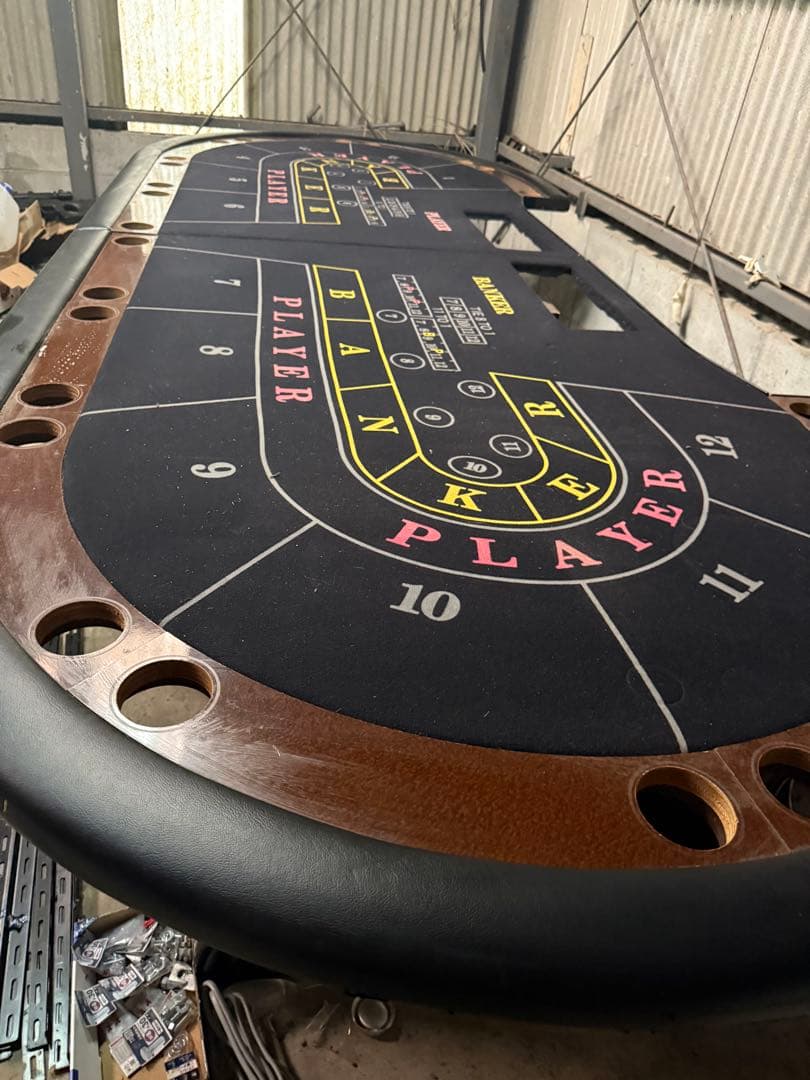 バカラテーブル 大型 黒・木製　福岡発　引き取り希望　配送も可