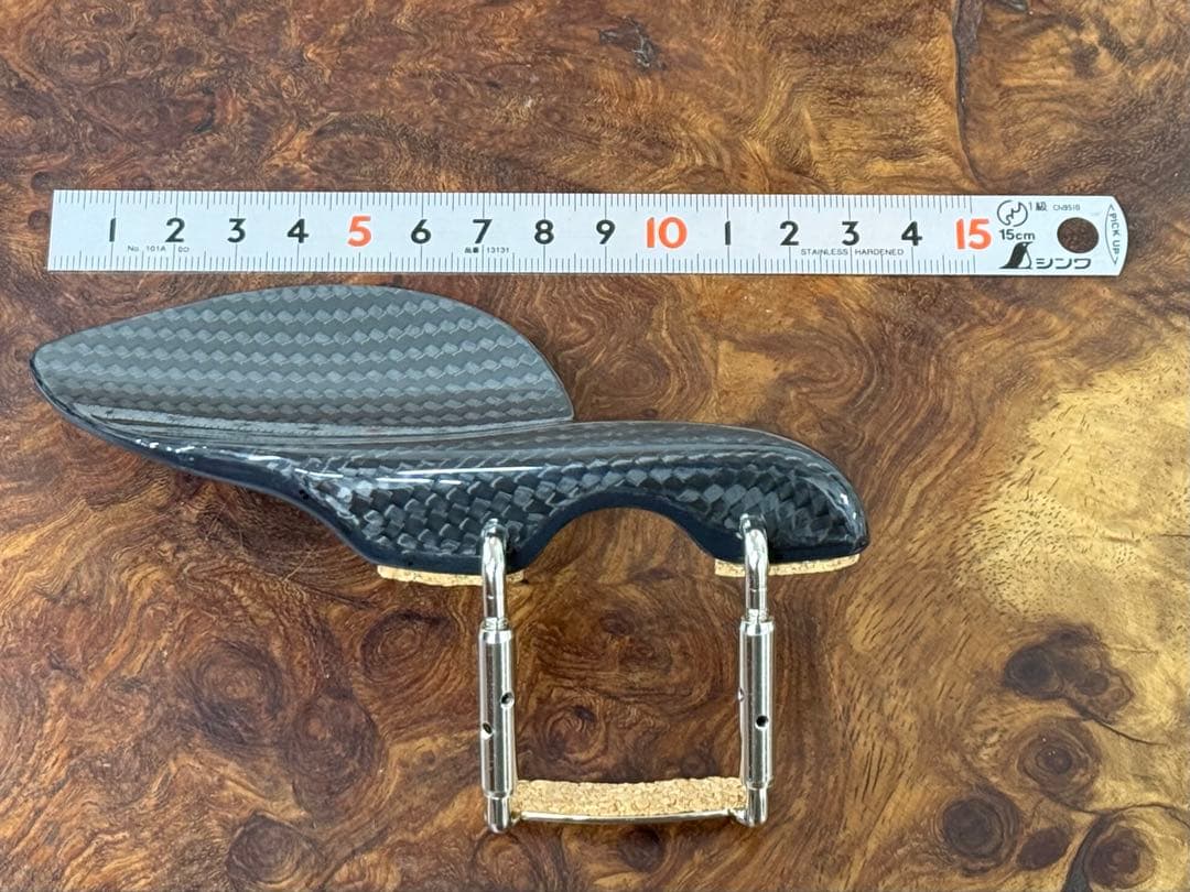 【新品】Herdim バイオリン用カーボン製あご当て #339831