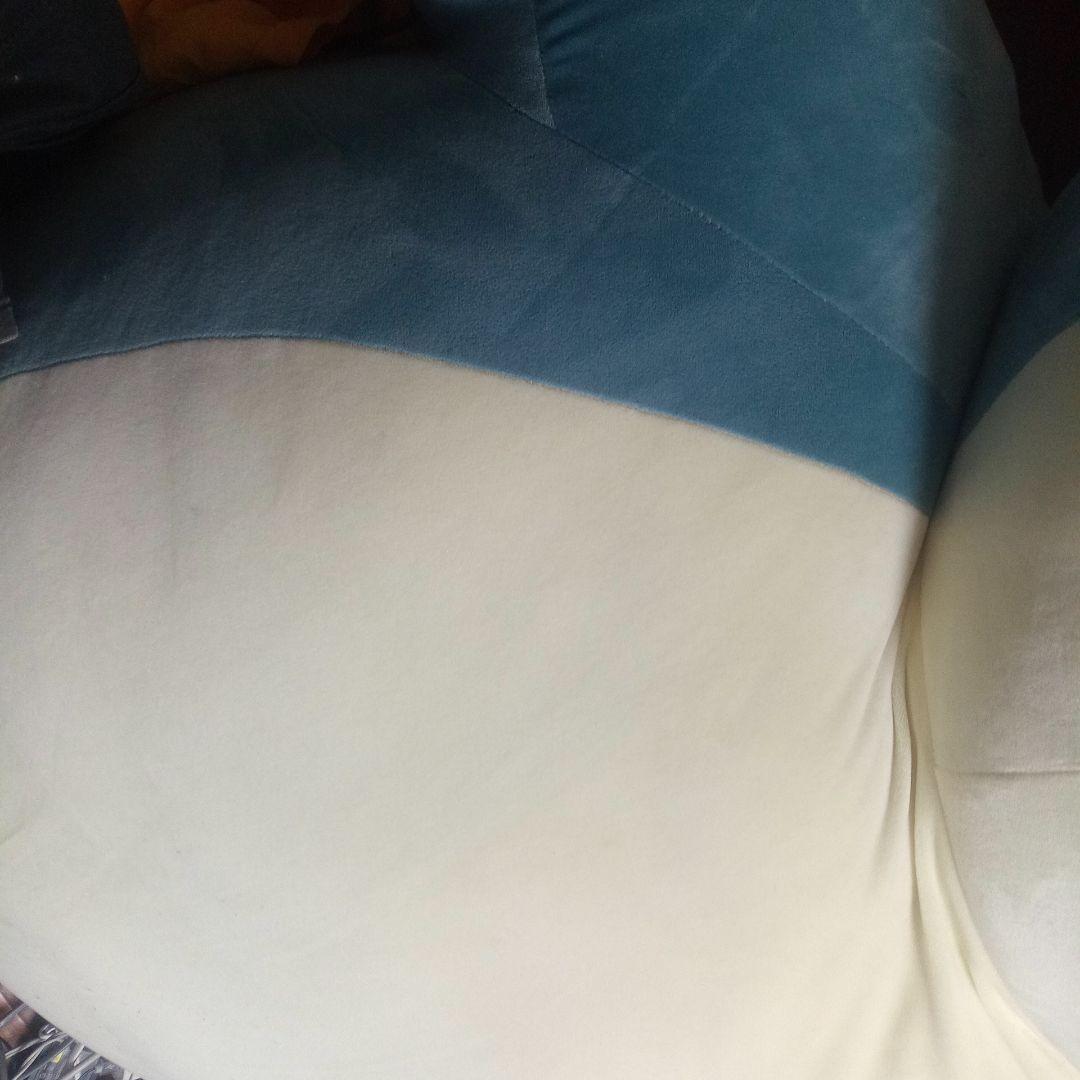 絶対に起きられないカビゴンクッション　ぬいぐるみ　巨大サイズ