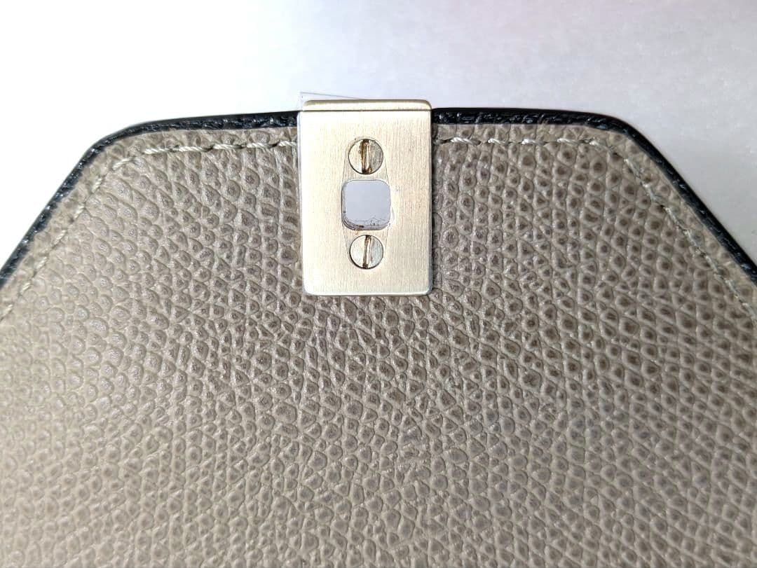 【新品未使用品】Valextra イジィデ ウォレット オイスターグレー