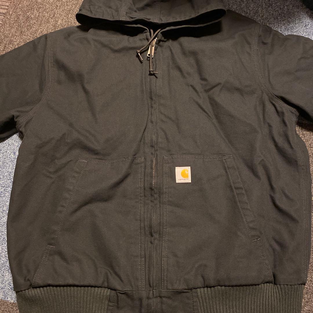 Carhartt ブラック アクティブジャケット