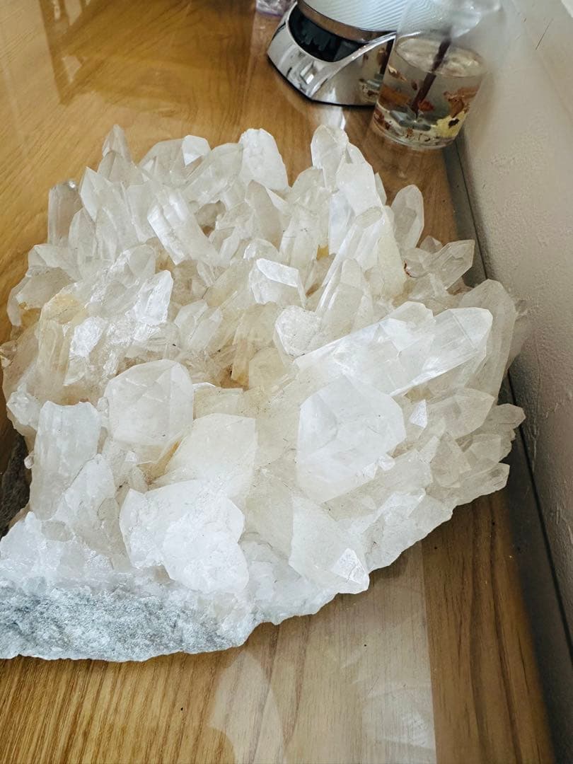 ヒマラヤ産水晶 水晶クラスター　重さ3.0kg