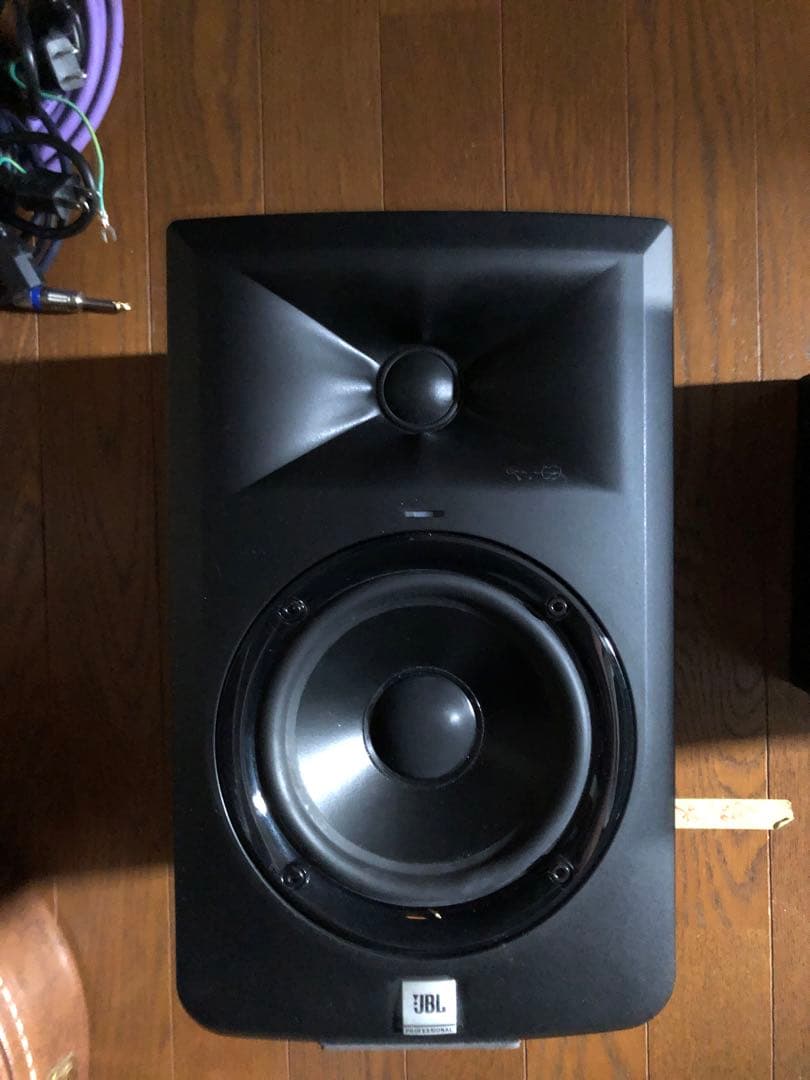 JBL LSR305 モニタースピーカースタンドセット　中古