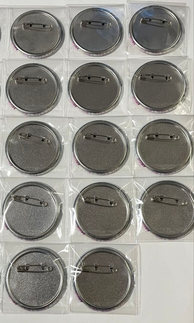 プロセカ 桃井愛莉 缶バッジ グリッター缶バッジ カラマイ 4B