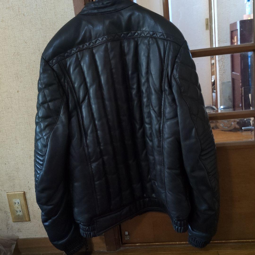 ユニオンジャップシングルライダースダウンジャケットサイズLブラック。