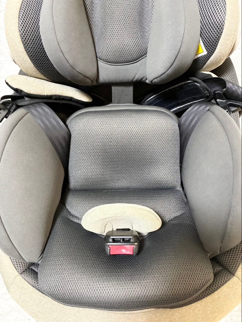 【極美品】Combi THE S ISOFIX エッグショック 希少ベージュ