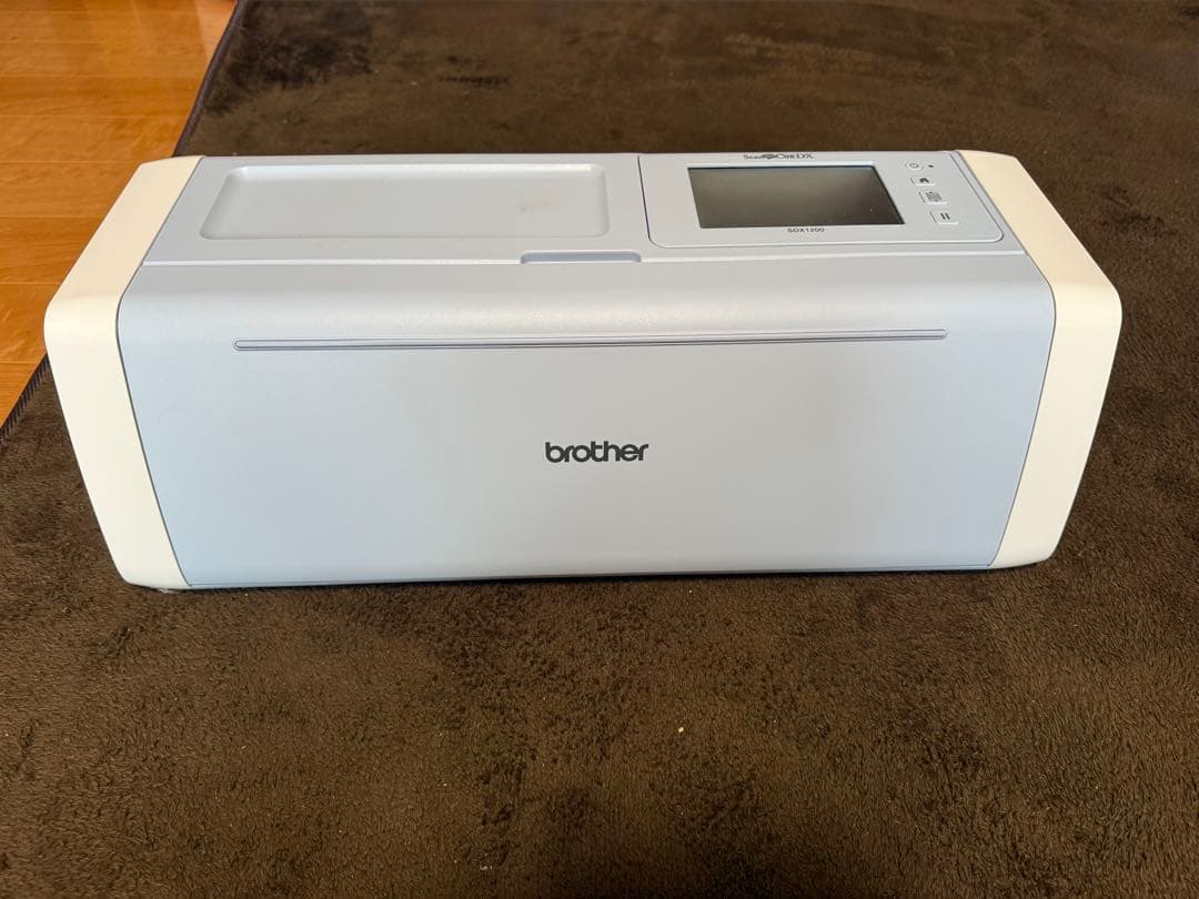 カッティングマシン　brother SDX1200