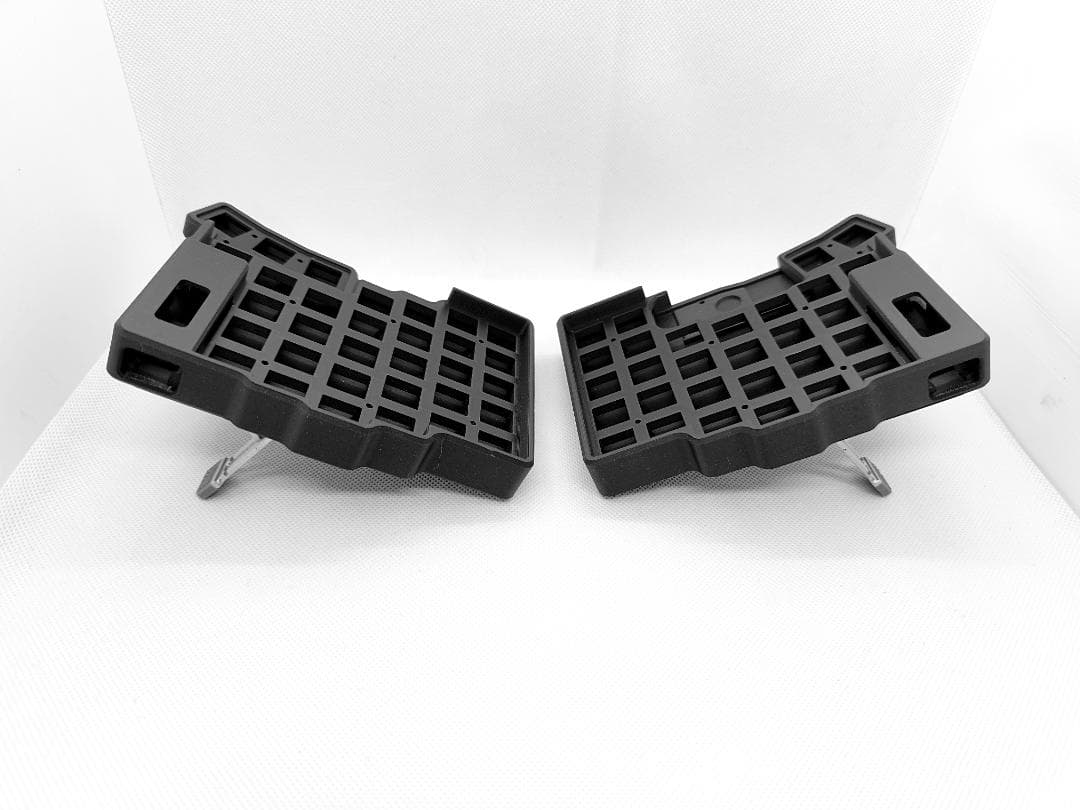 Keyball61ケース 可変テンティング、パームレスト付き