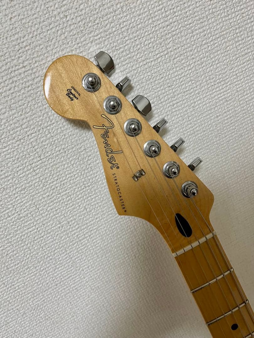 Fender ストラトキャスター ホワイト　レフティ