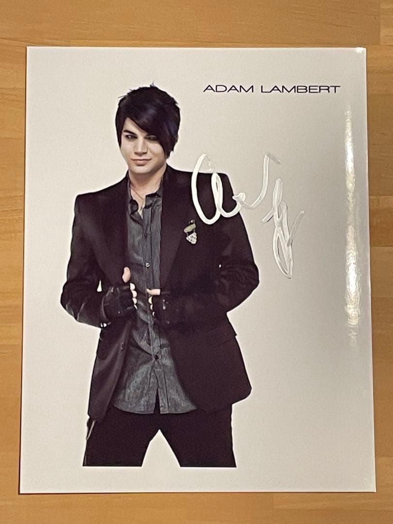 アダム ランバート Queen 大判 サイン入り写真 + Certificate