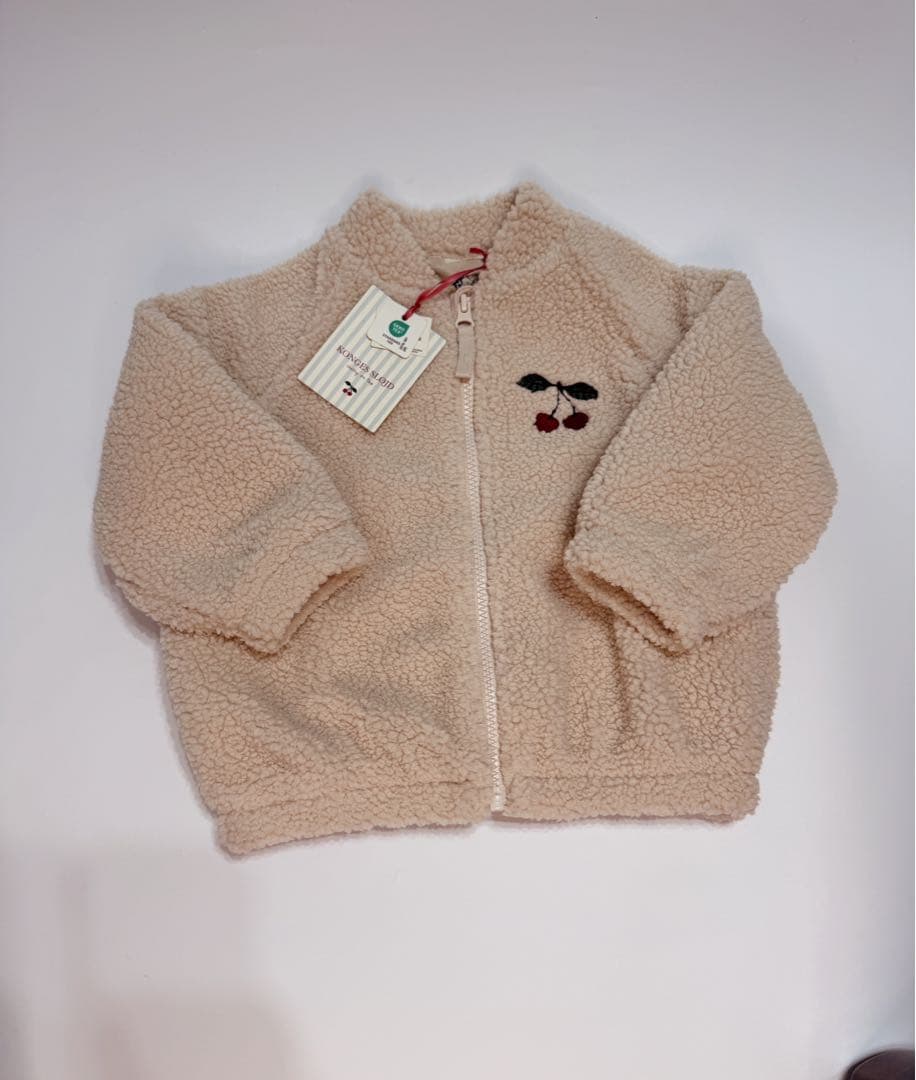 【新品】コンゲススロイド アウター もこもこ ジャケット 18m 2y 残り１点