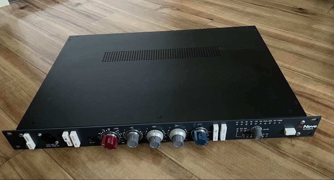 AMS Neve / 1073SPX