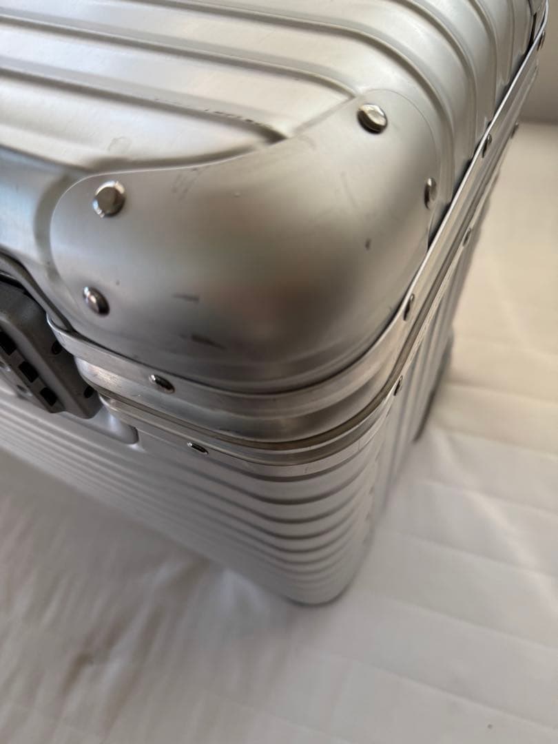 【廃盤】【美品】リモワ トパーズ パイロットトローリー 2輪 旧型 シルバー