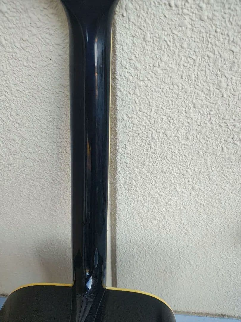 超美品 ブラック ハミングバード　ピアノブラック PU付きエレアコ