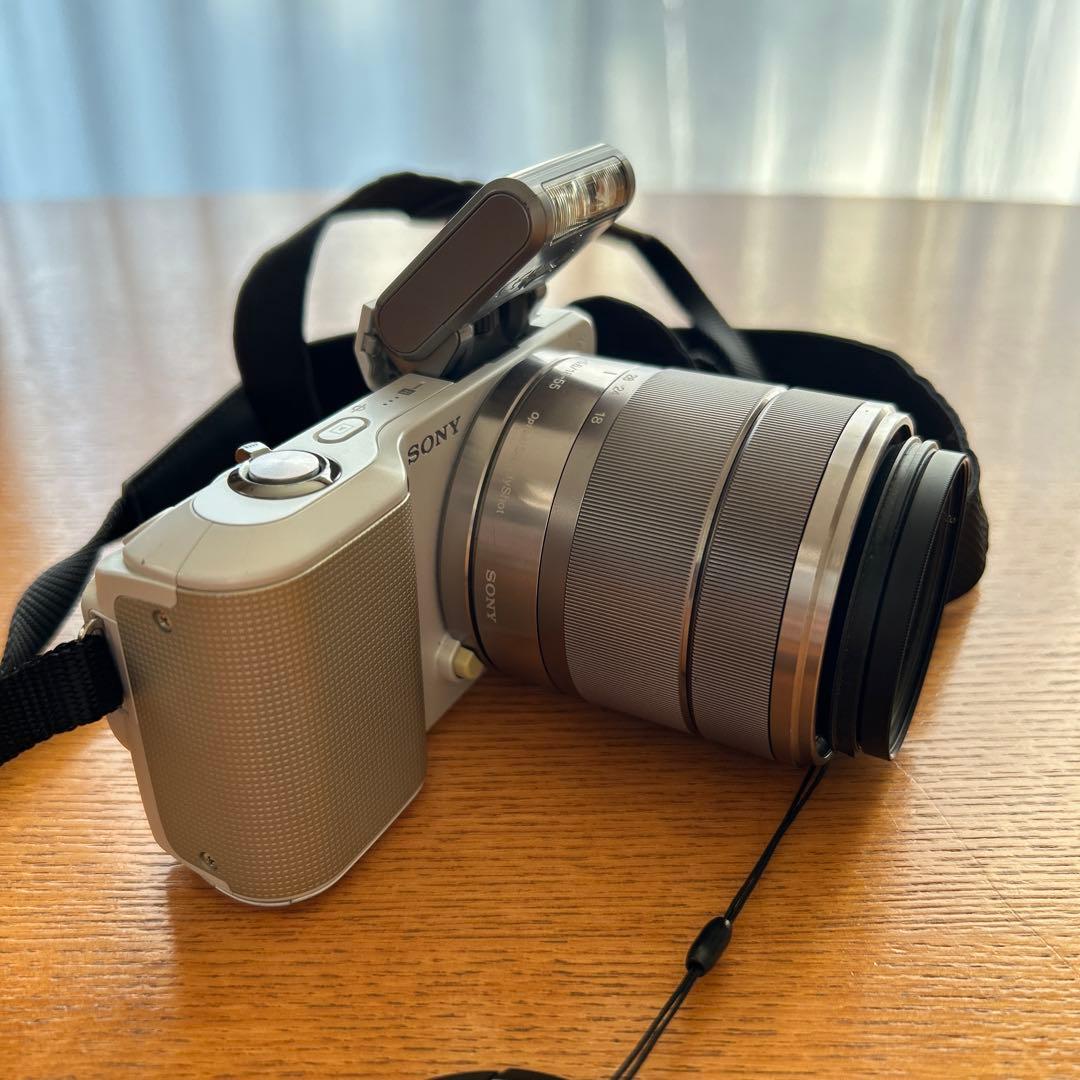 Sony α NEX-3 カメラ 本体とアクセサリー