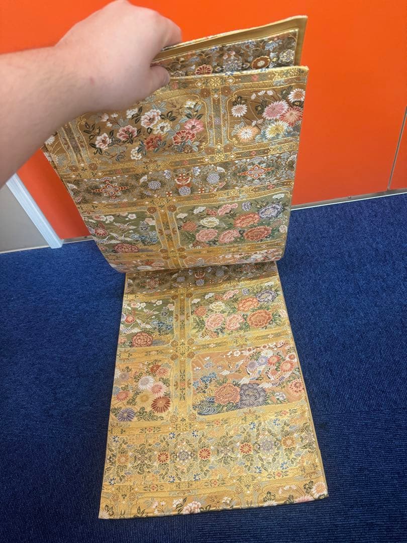 2679袋帯 古代彫金紋 西陣織 金糸　高級上質上品　約440cm 未使用