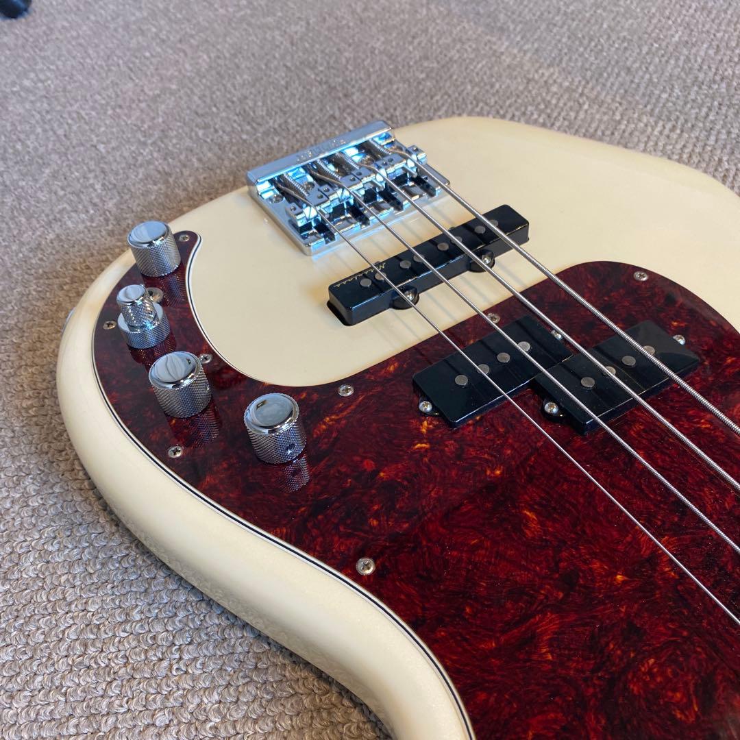 Fender PLAYER PLUS アクティブプレシジョンベース