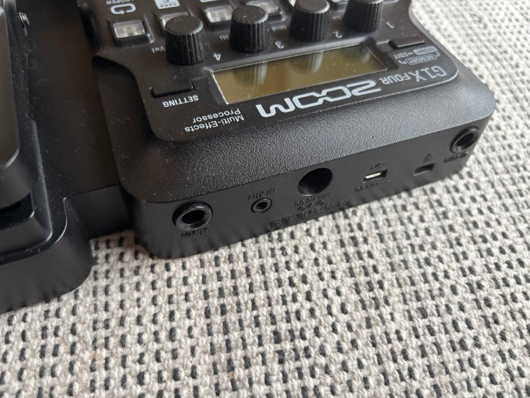 【週末値下】ZOOM G1X FOUR マルチエフェクトプロセッサー