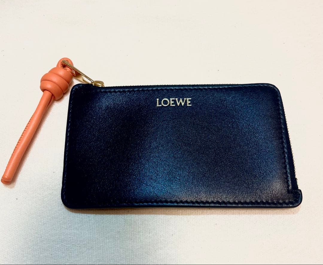【新品】LOEWEノット カードホルダー（シャイニーナパカーフ）ブラック