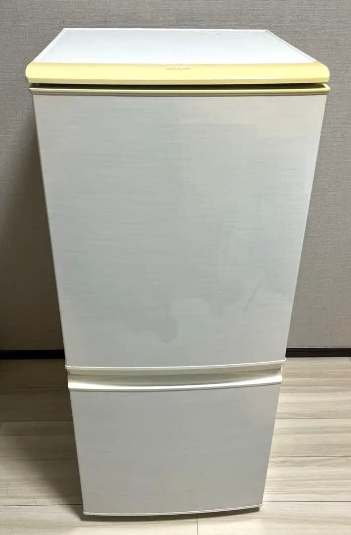 シャープ 冷蔵庫 SJ-14W-W 137L 一人暮らし 左開き 右開き