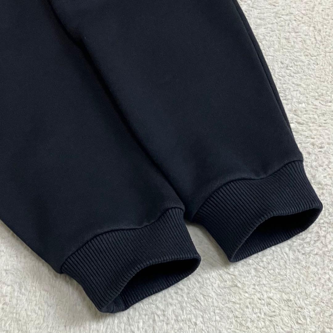 【新品タグ付】カルバンクライン　パーカー　フロントロゴ　裏起毛　L ブラック